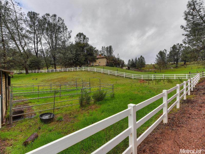 2121 Hidden Gold Trl, Cool, CA 95614 photo 5