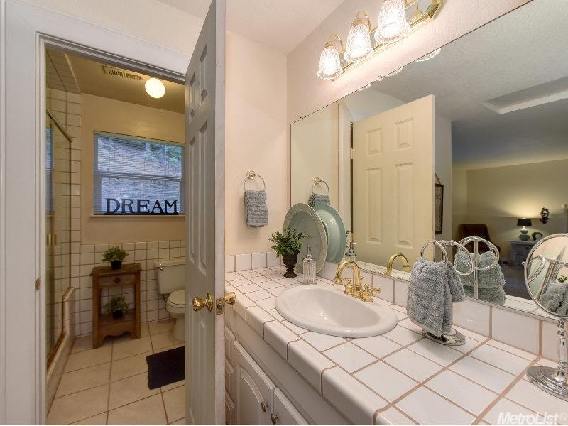 2121 Hidden Gold Trl, Cool, CA 95614 photo 31