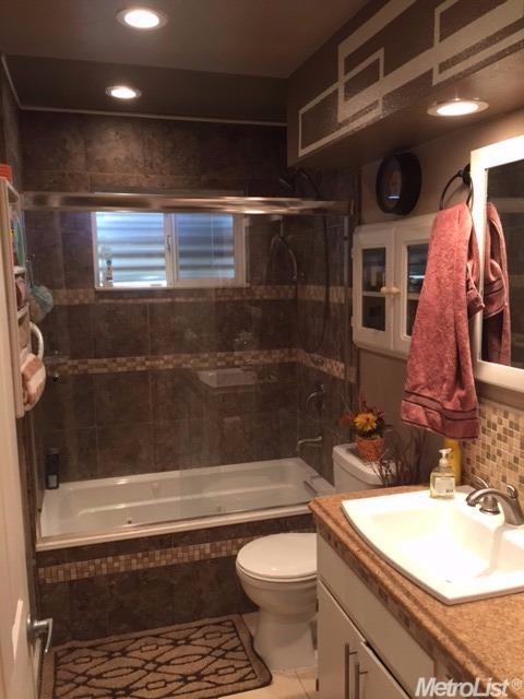 2300 Venus Dr, Ceres, CA 95307 photo 4