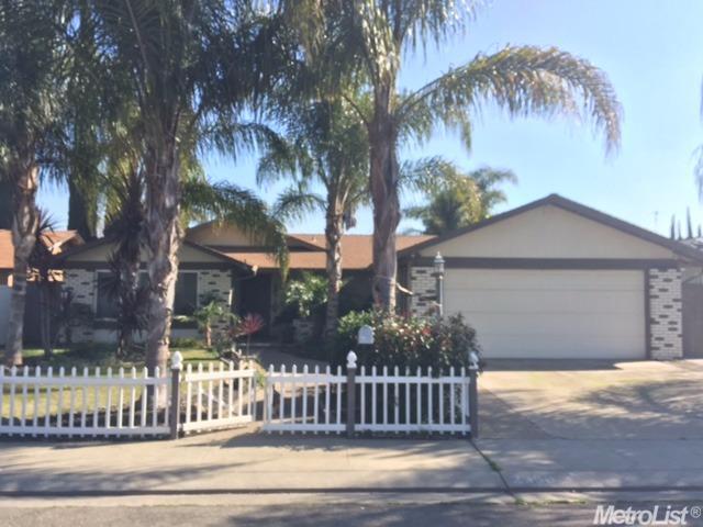 2300 Venus Dr, Ceres, CA 95307 photo 1