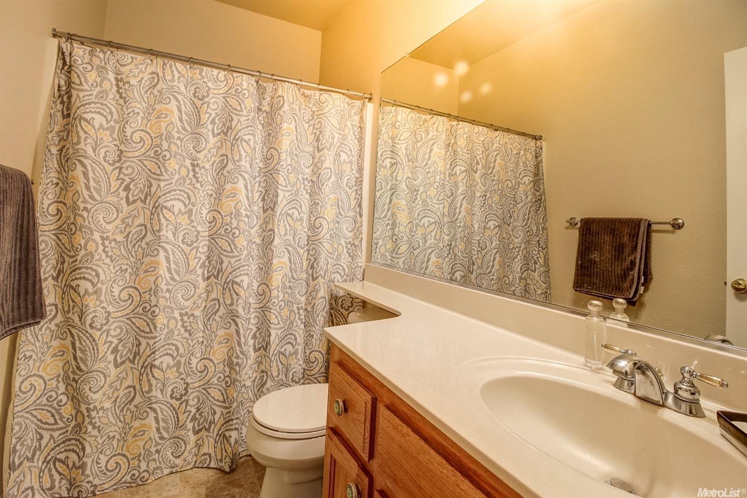 557 Franklin Ln, Ripon, CA 95366 photo 13