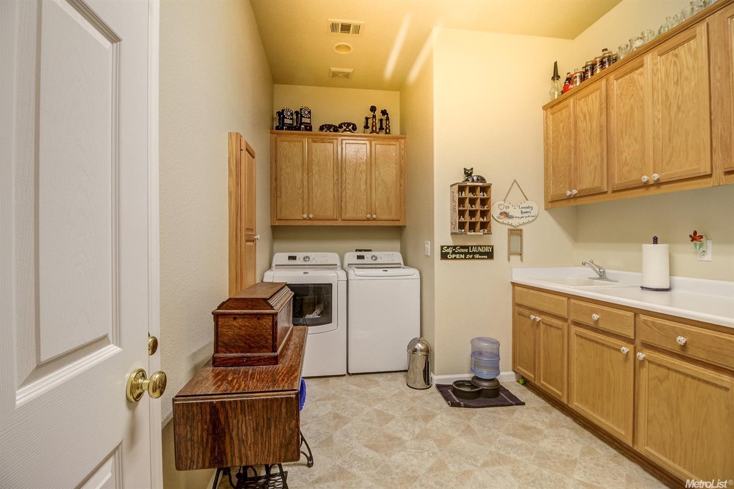 557 Franklin Ln, Ripon, CA 95366 photo 11