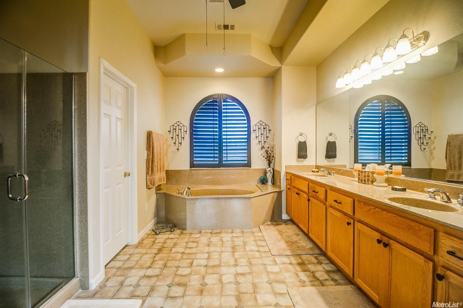 557 Franklin Ln, Ripon, CA 95366 photo 18