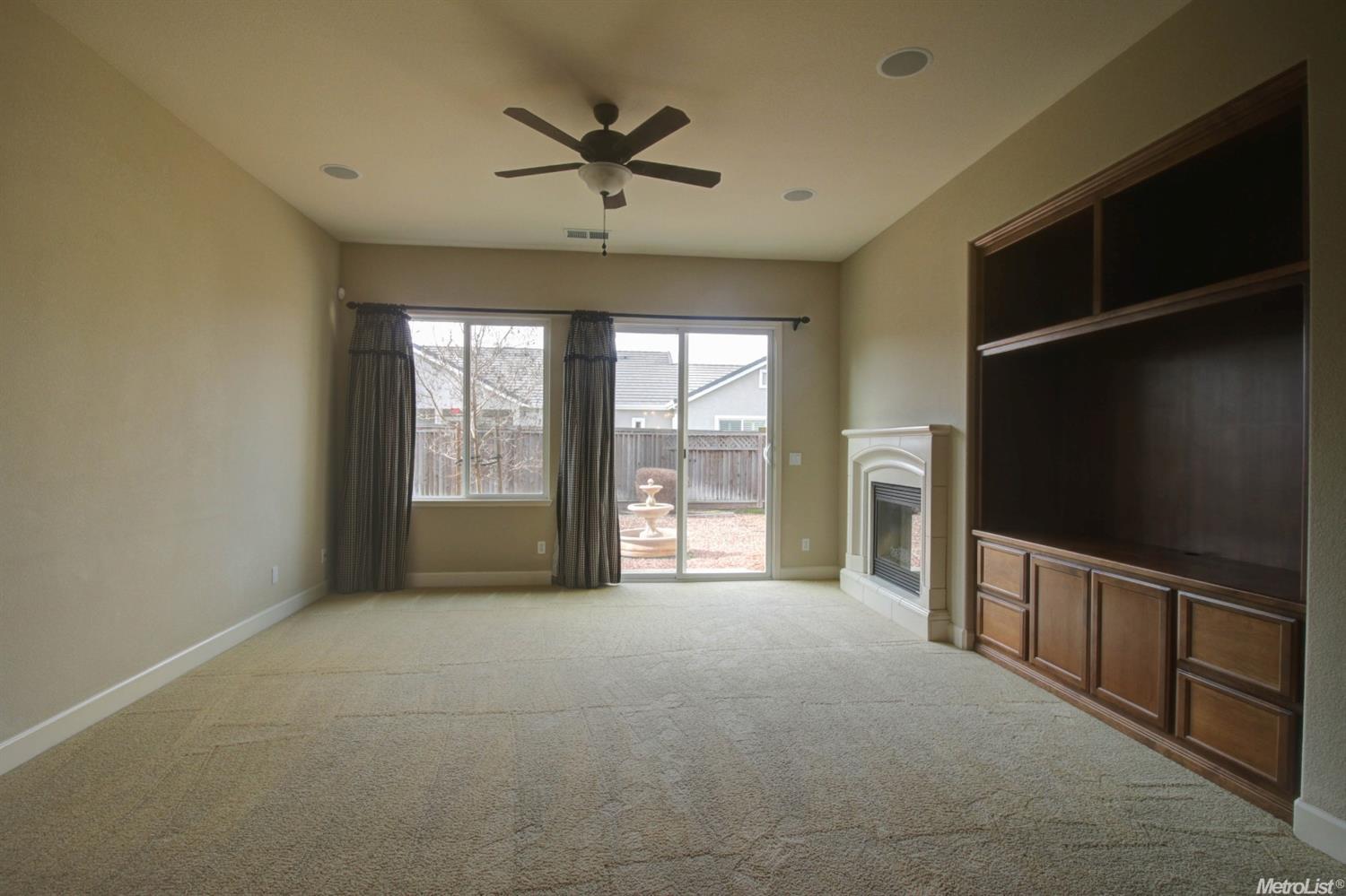1169 S Highland Ave, Ripon, CA 95366 photo 8