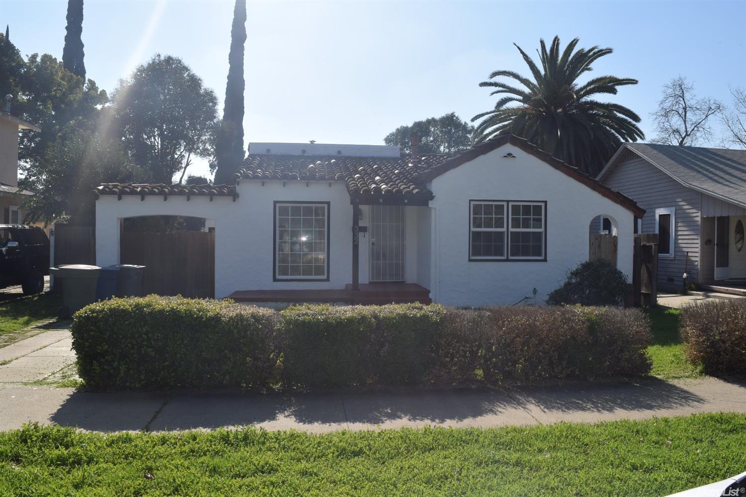 332 E 20th St, Merced, CA 95340 photo 1