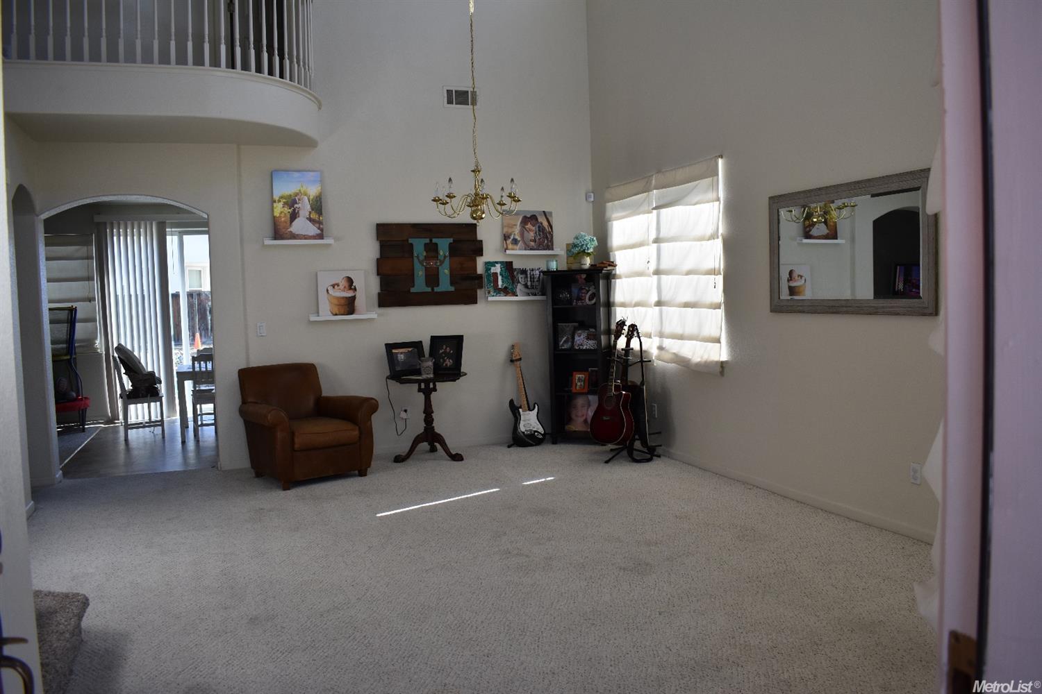367 Glenbriar Cir, Tracy, CA 95377 photo 6