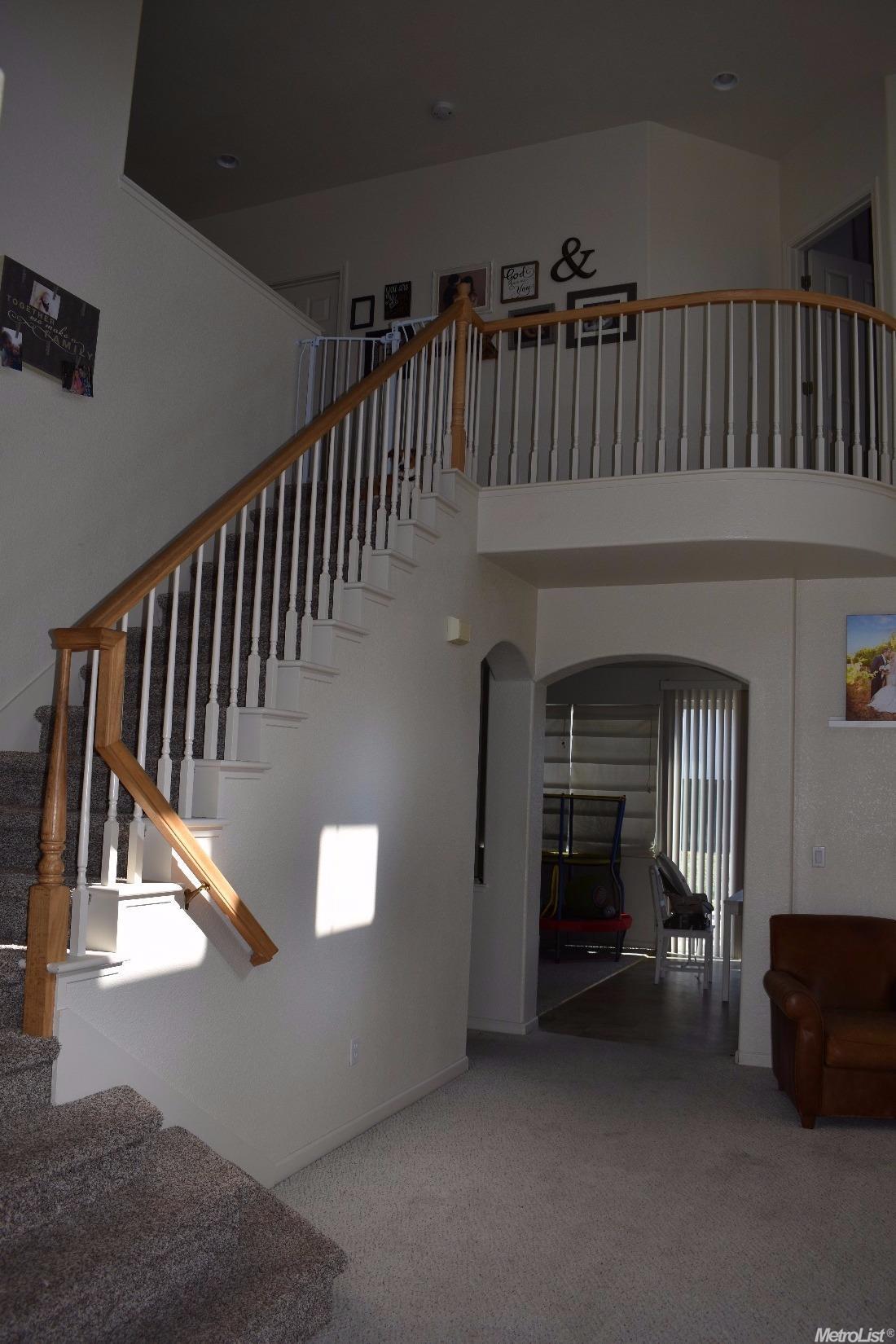 367 Glenbriar Cir, Tracy, CA 95377 photo 5