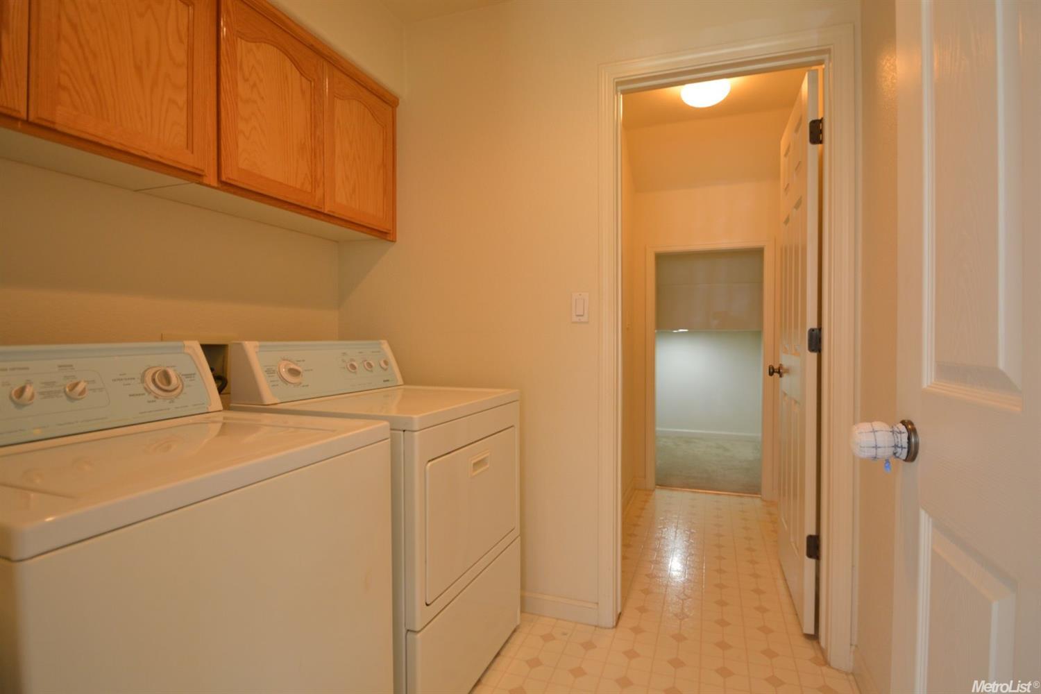 1102 Silver Brook Pl, Manteca, CA 95337 photo 24
