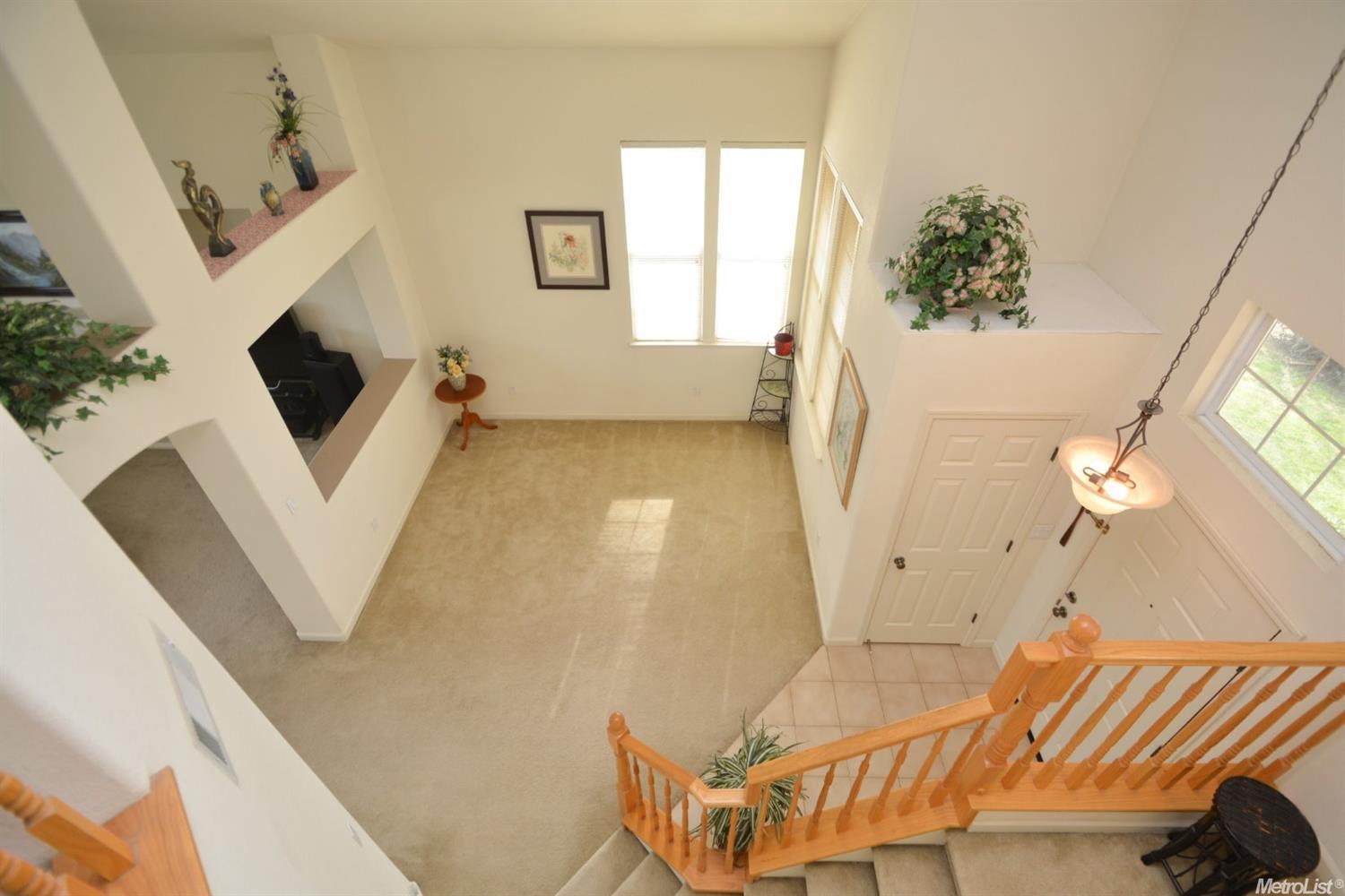 1102 Silver Brook Pl, Manteca, CA 95337 photo 4