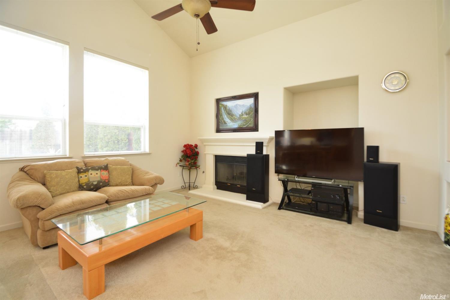 1102 Silver Brook Pl, Manteca, CA 95337 photo 6