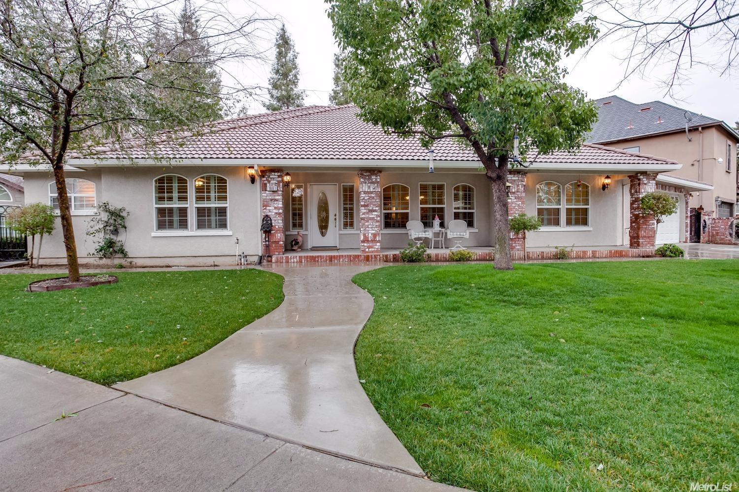 1681 Graywolf Cir, Turlock, CA 95382 photo 1