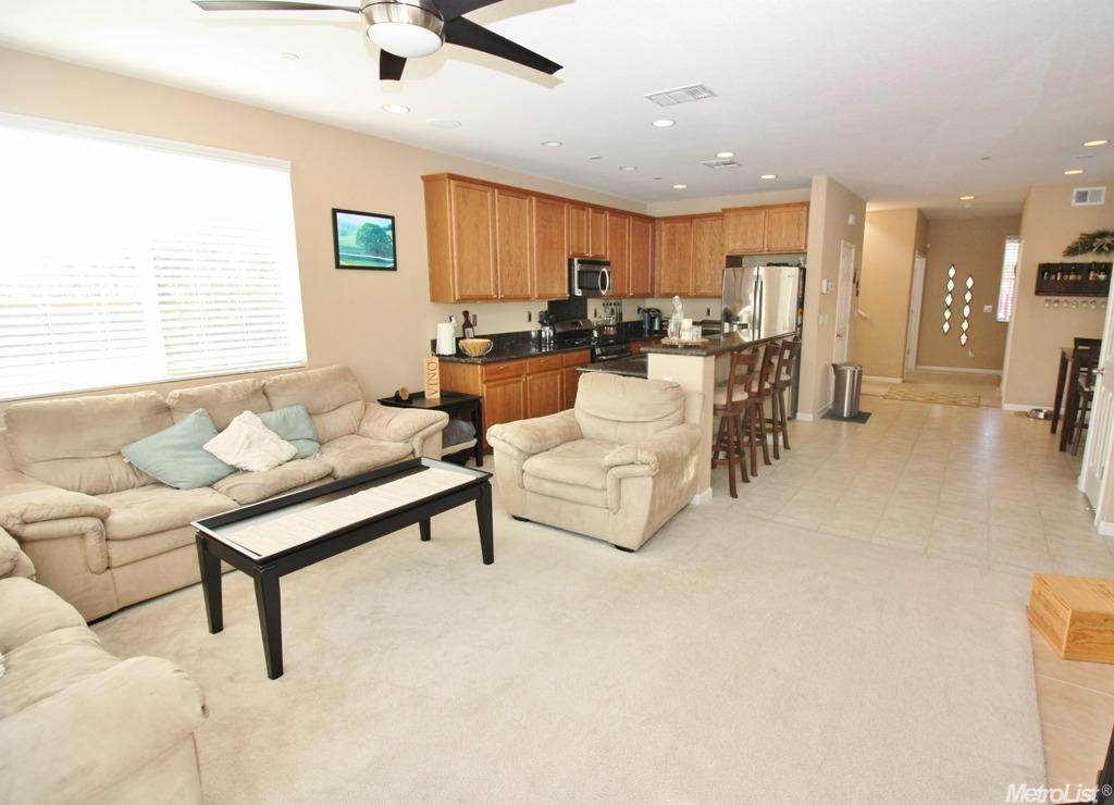 718 Landmark, Lathrop, CA 95330 photo 8