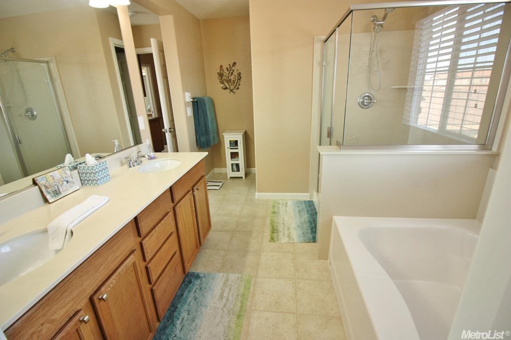 718 Landmark, Lathrop, CA 95330 photo 14