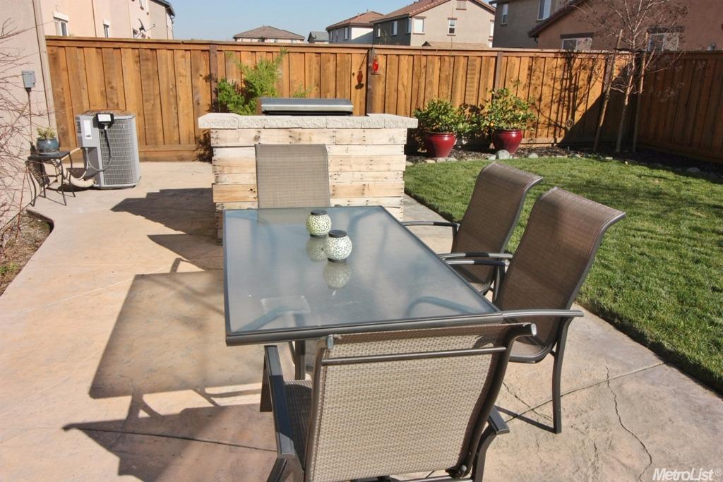 718 Landmark, Lathrop, CA 95330 photo 21
