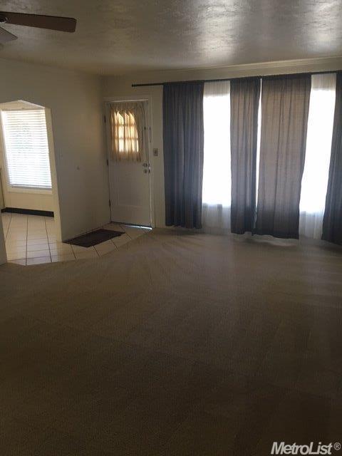 2160 Gunn Rd, Carmichael, CA 95608 photo 4