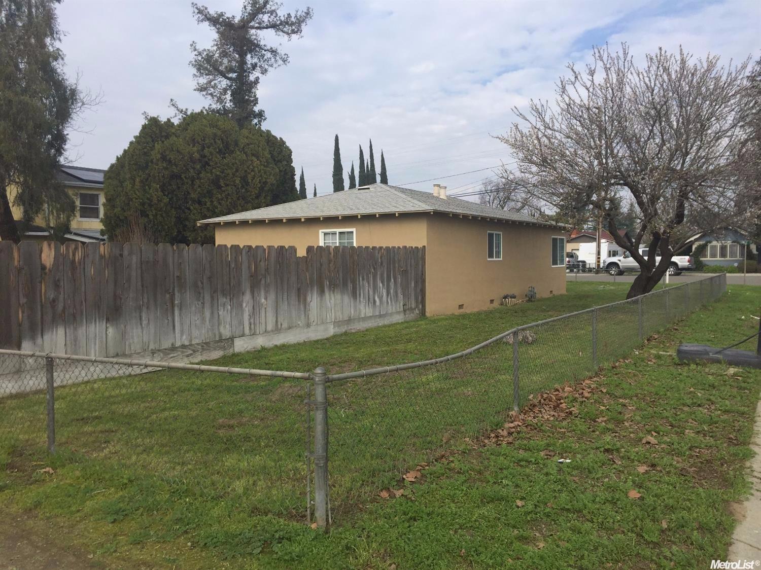 2045 Coley Ave, Escalon, CA 95320 photo 2