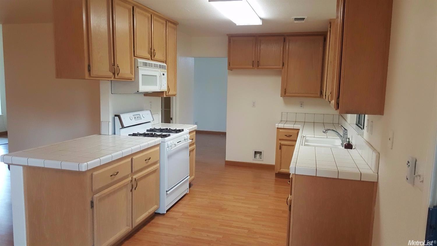 4897 Clydebank Way, Antelope, CA 95843 photo 4