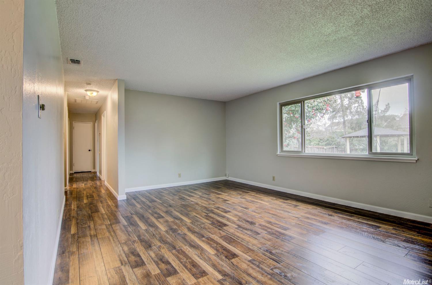 5713 Palm Ave, Sacramento, CA 95841 photo 2