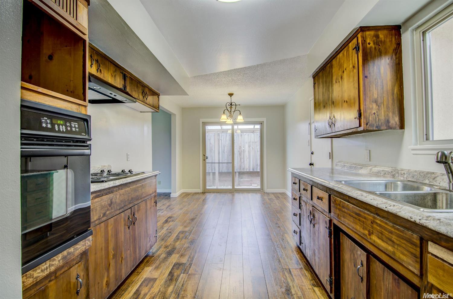 5713 Palm Ave, Sacramento, CA 95841 photo 3