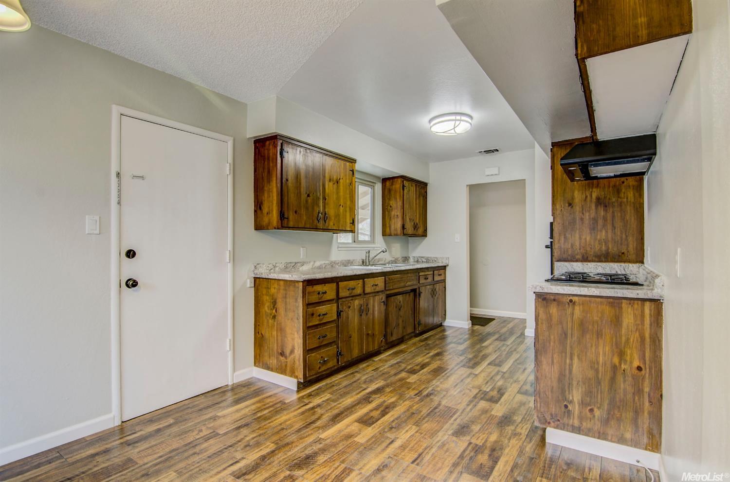 5713 Palm Ave, Sacramento, CA 95841 photo 5