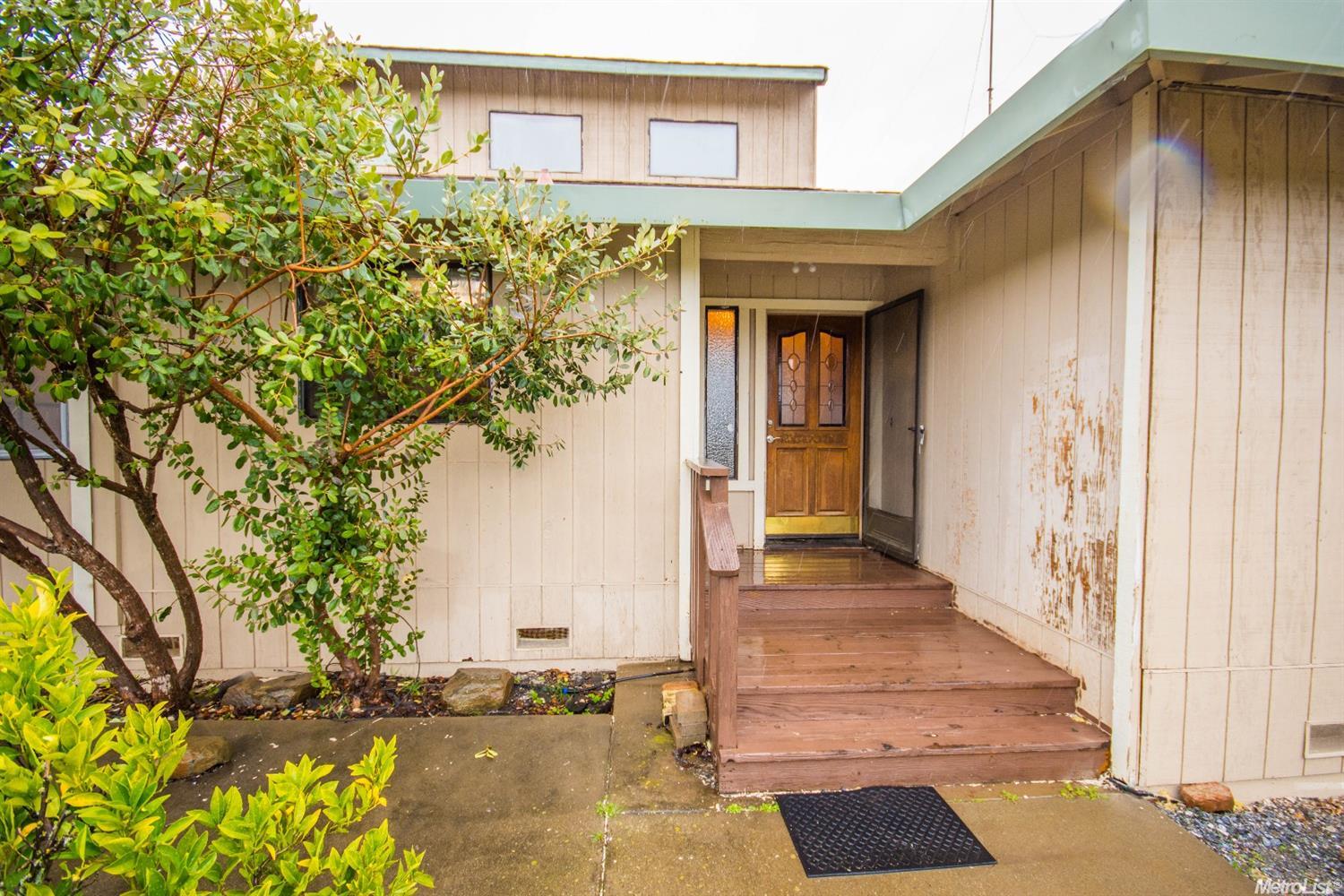 740 Rescue Dr, Rescue, CA 95672 photo 3