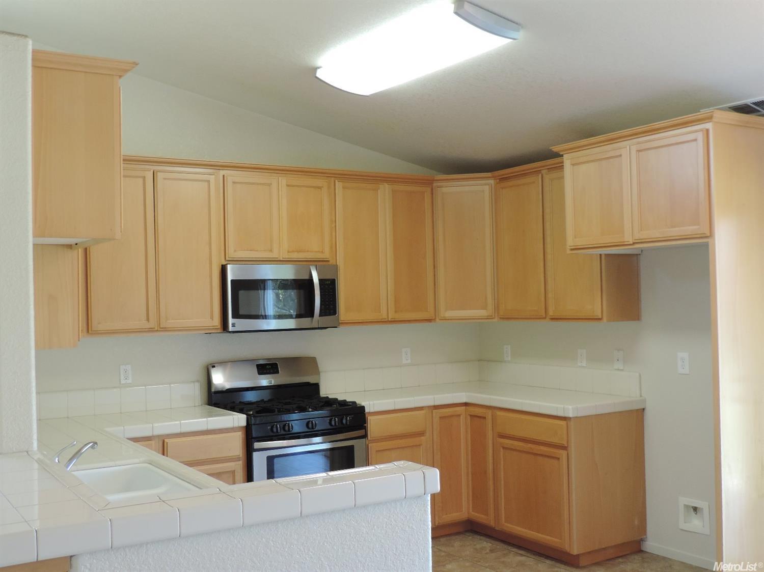804 Crippen Ave, Modesto, CA 95351 photo 8