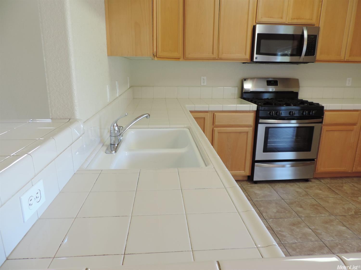 804 Crippen Ave, Modesto, CA 95351 photo 9