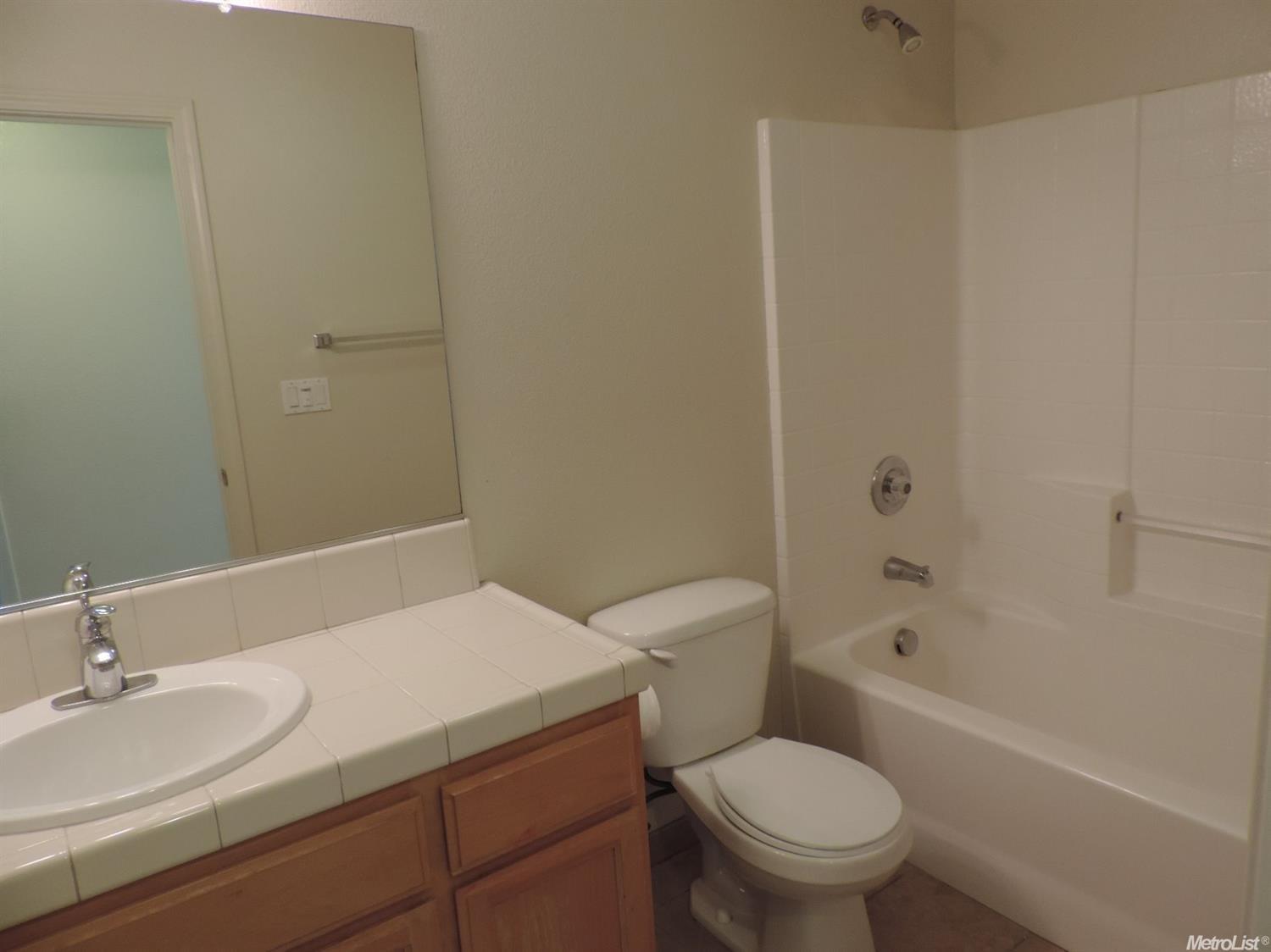 804 Crippen Ave, Modesto, CA 95351 photo 14