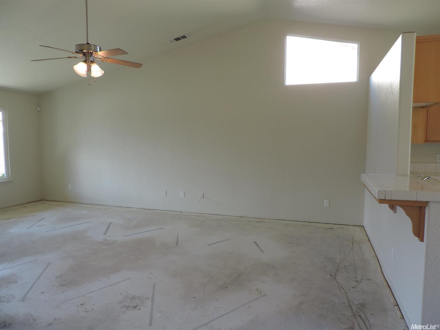 804 Crippen Ave, Modesto, CA 95351 photo 6