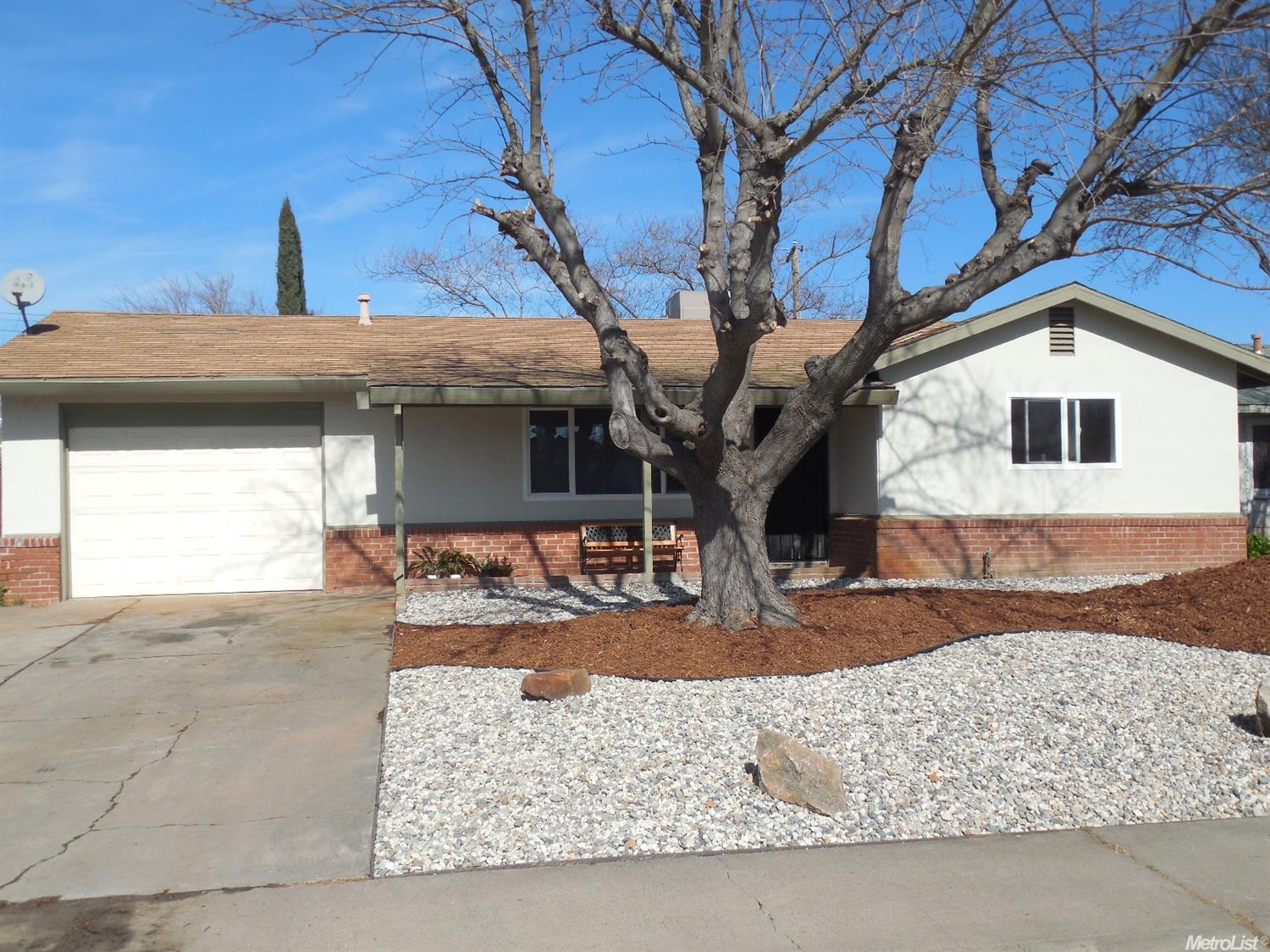 7654 Milldale Cir, Elverta, CA 95626 photo 2