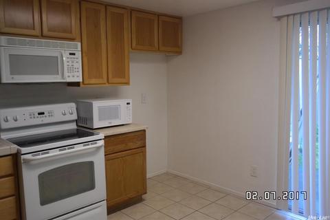 561 Lincoln Ave #E, Modesto, CA 95354 photo 5