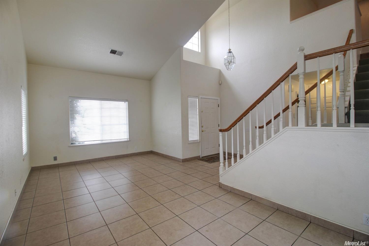 1808 Mount Hamilton Dr, Modesto, CA 95358 photo 5