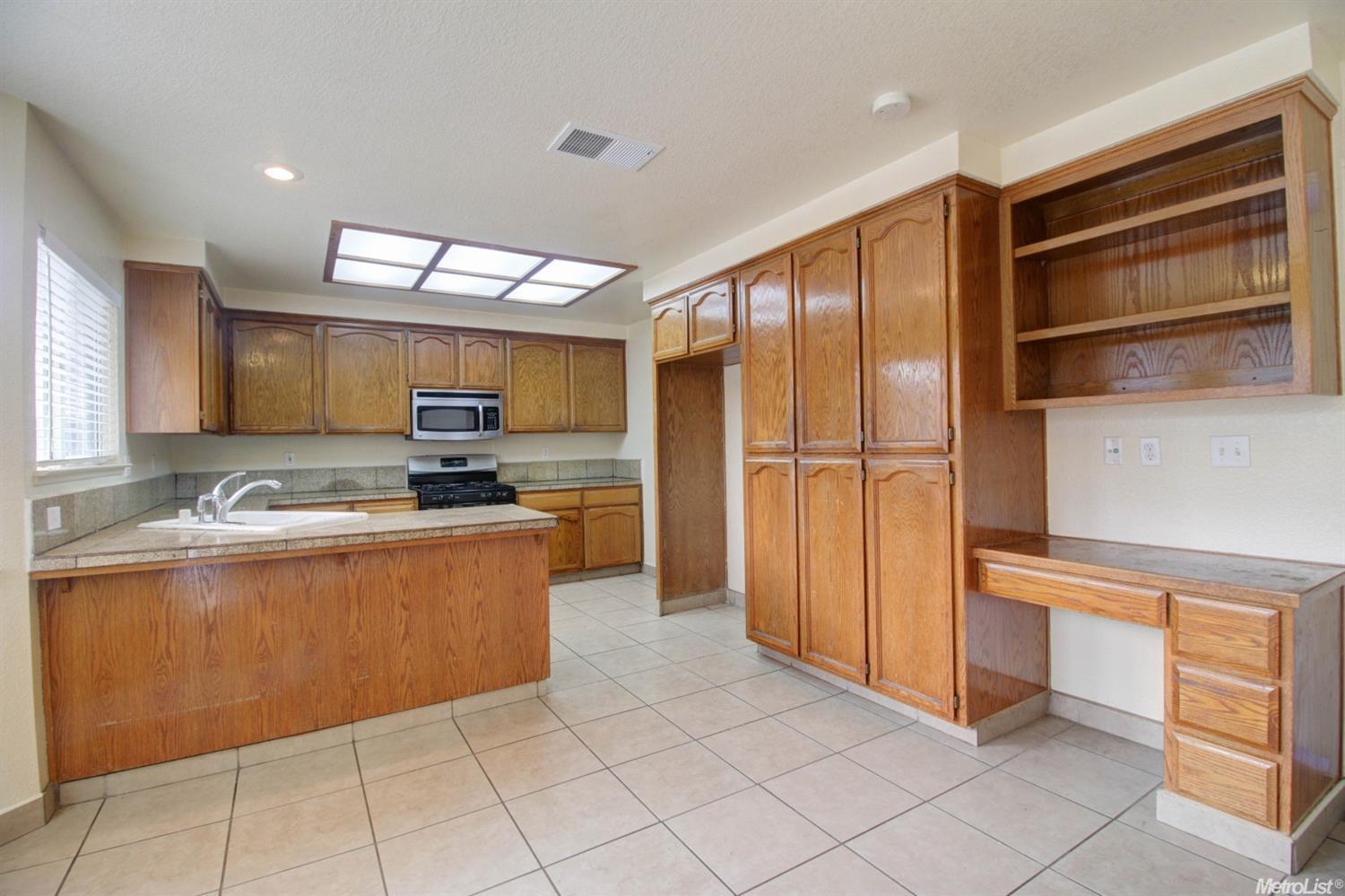 1808 Mount Hamilton Dr, Modesto, CA 95358 photo 7