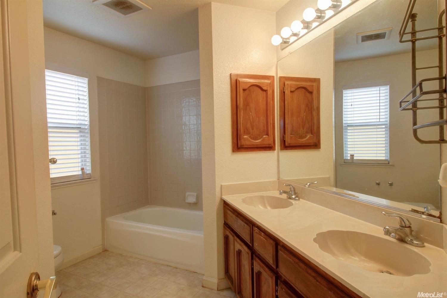 1808 Mount Hamilton Dr, Modesto, CA 95358 photo 16