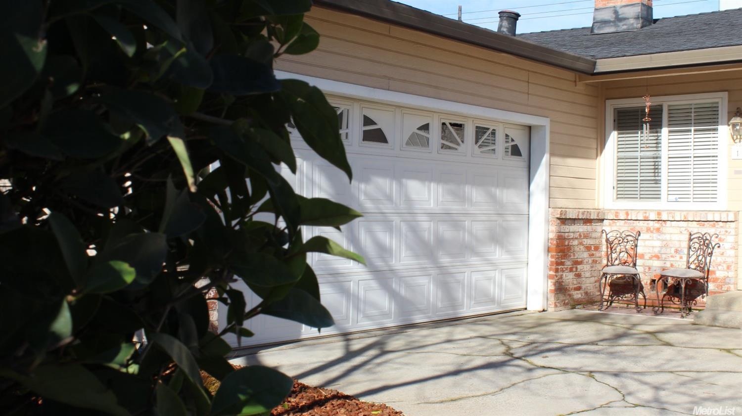 162 Glenn Dr, Folsom, CA 95630 photo 1