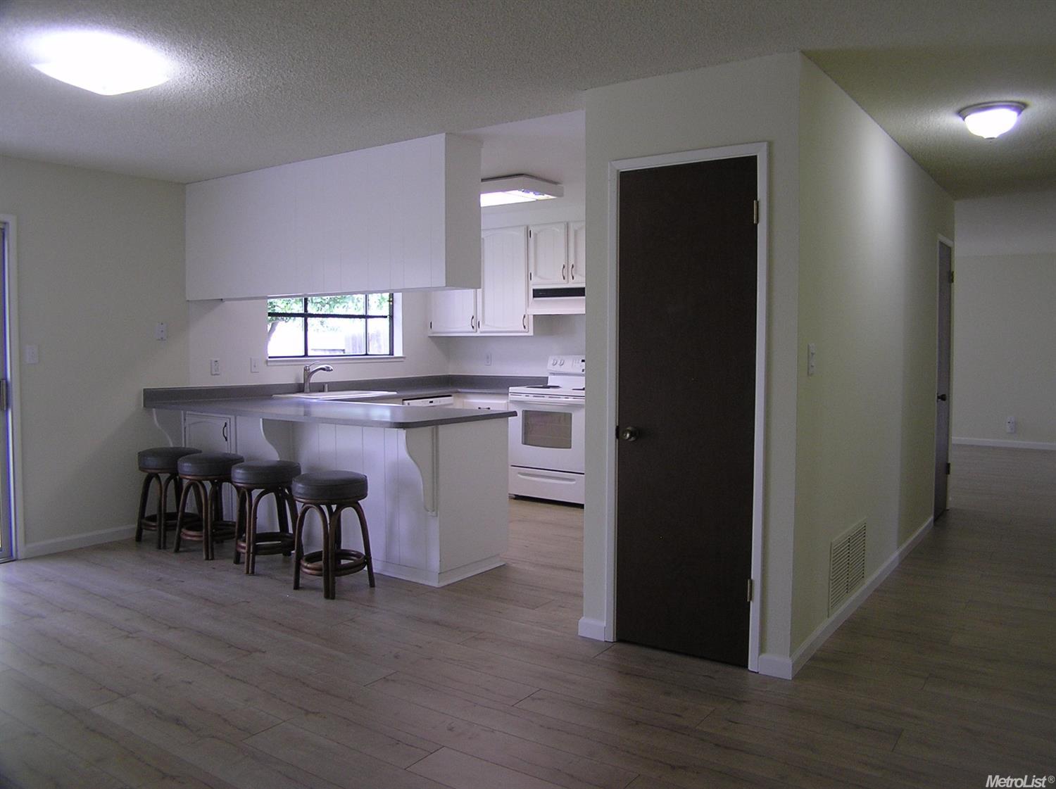 1151 Auburn Dr, Davis, CA 95616 photo 9