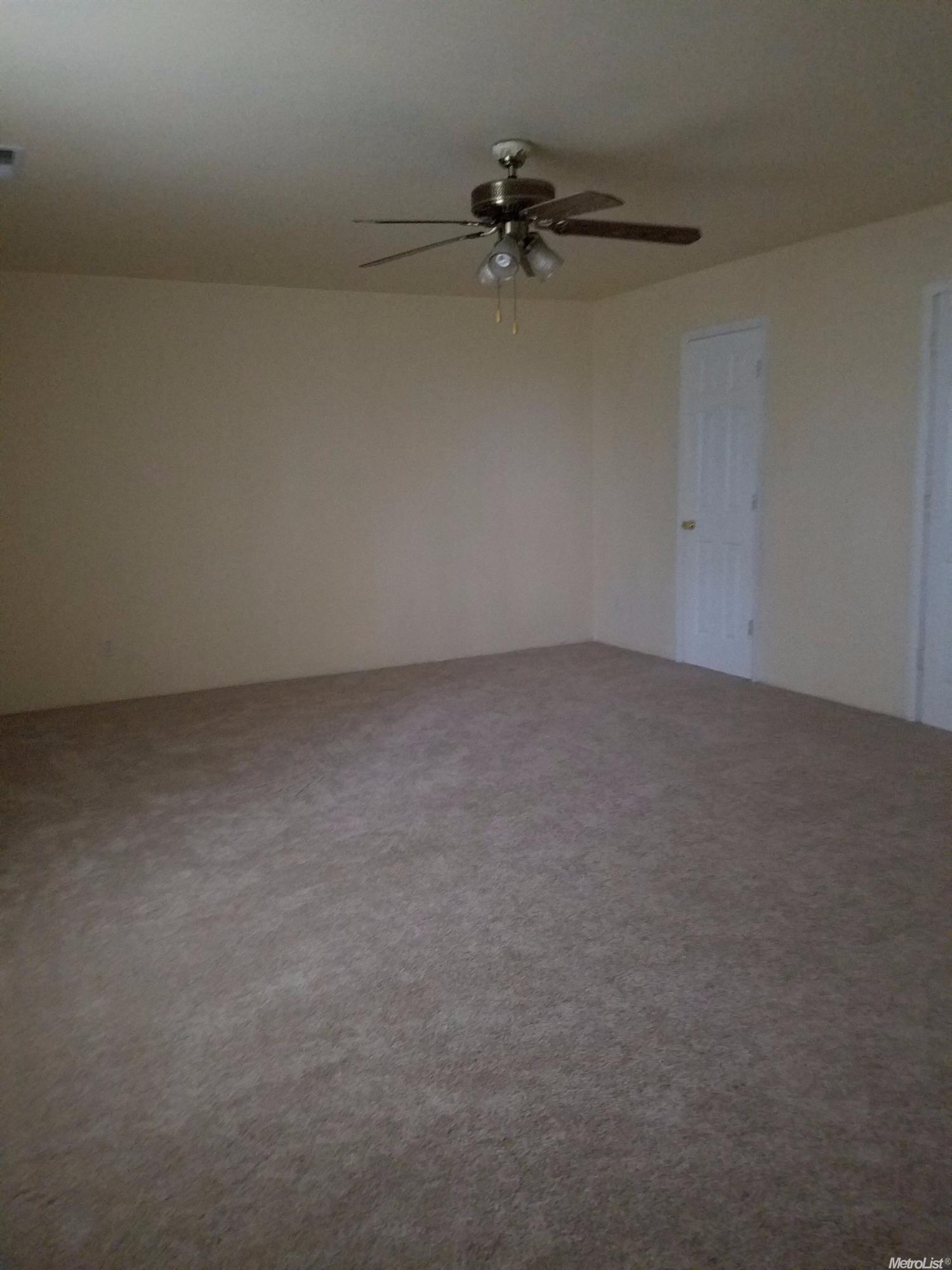 9842 Belmont Ave, Sanger, CA 93657 photo 14