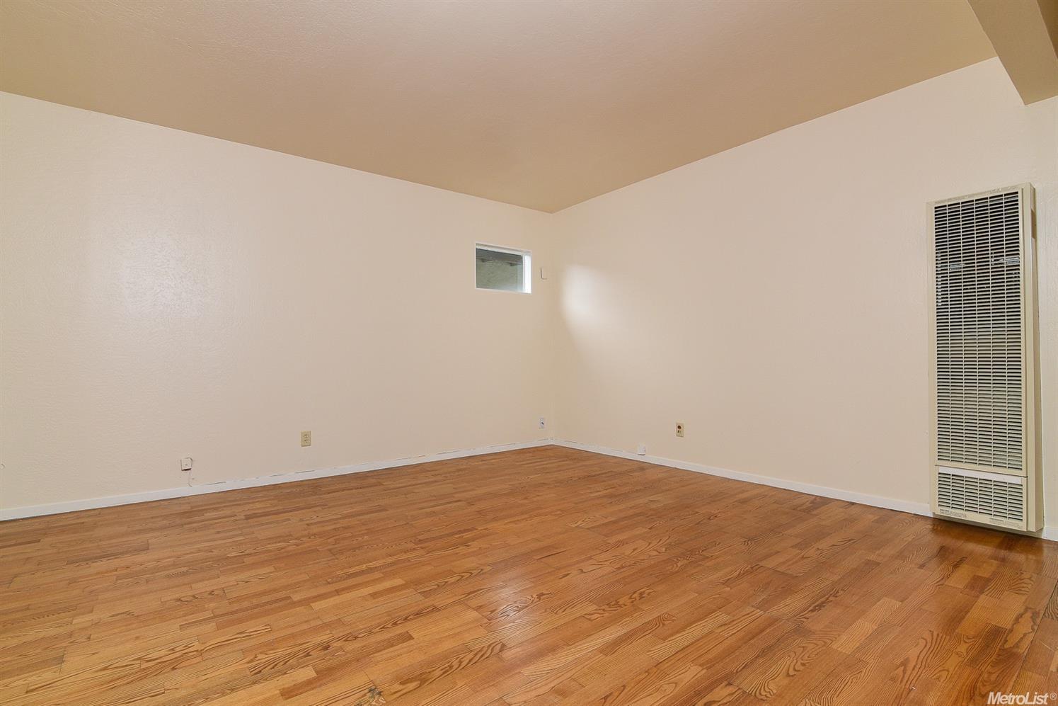 1013 Chestnut Ln, Davis, CA 95616 photo 9