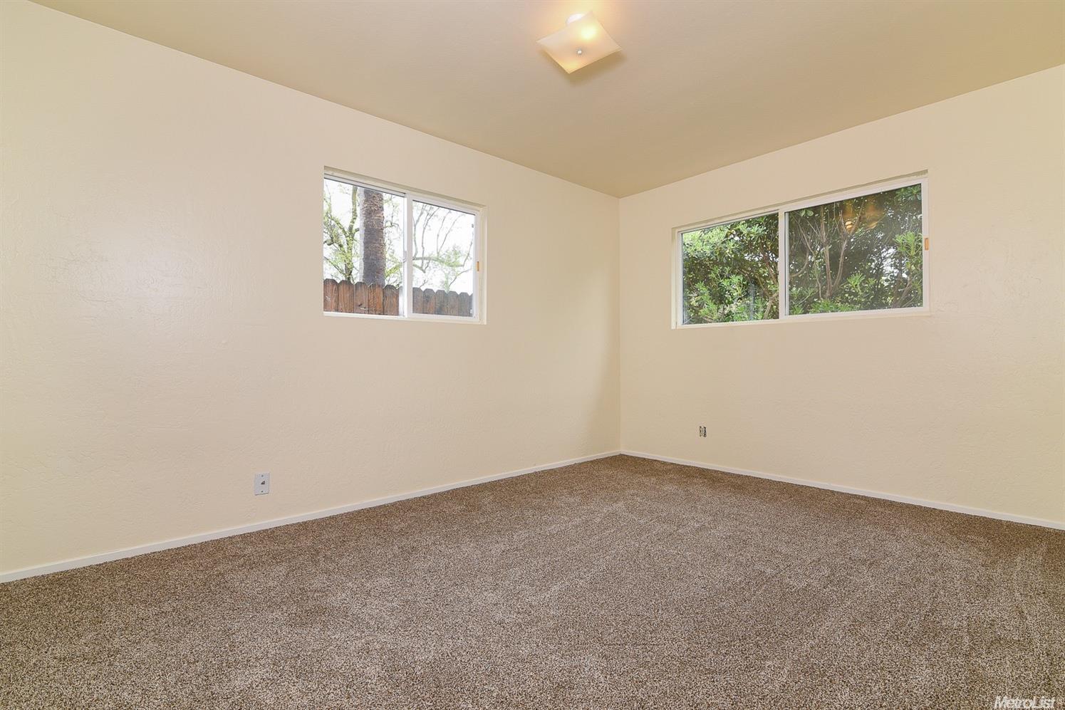 1013 Chestnut Ln, Davis, CA 95616 photo 13