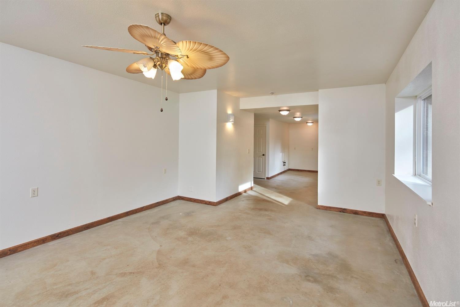 12595 Garbo Ln, Pine Grove, CA 95665 photo 9