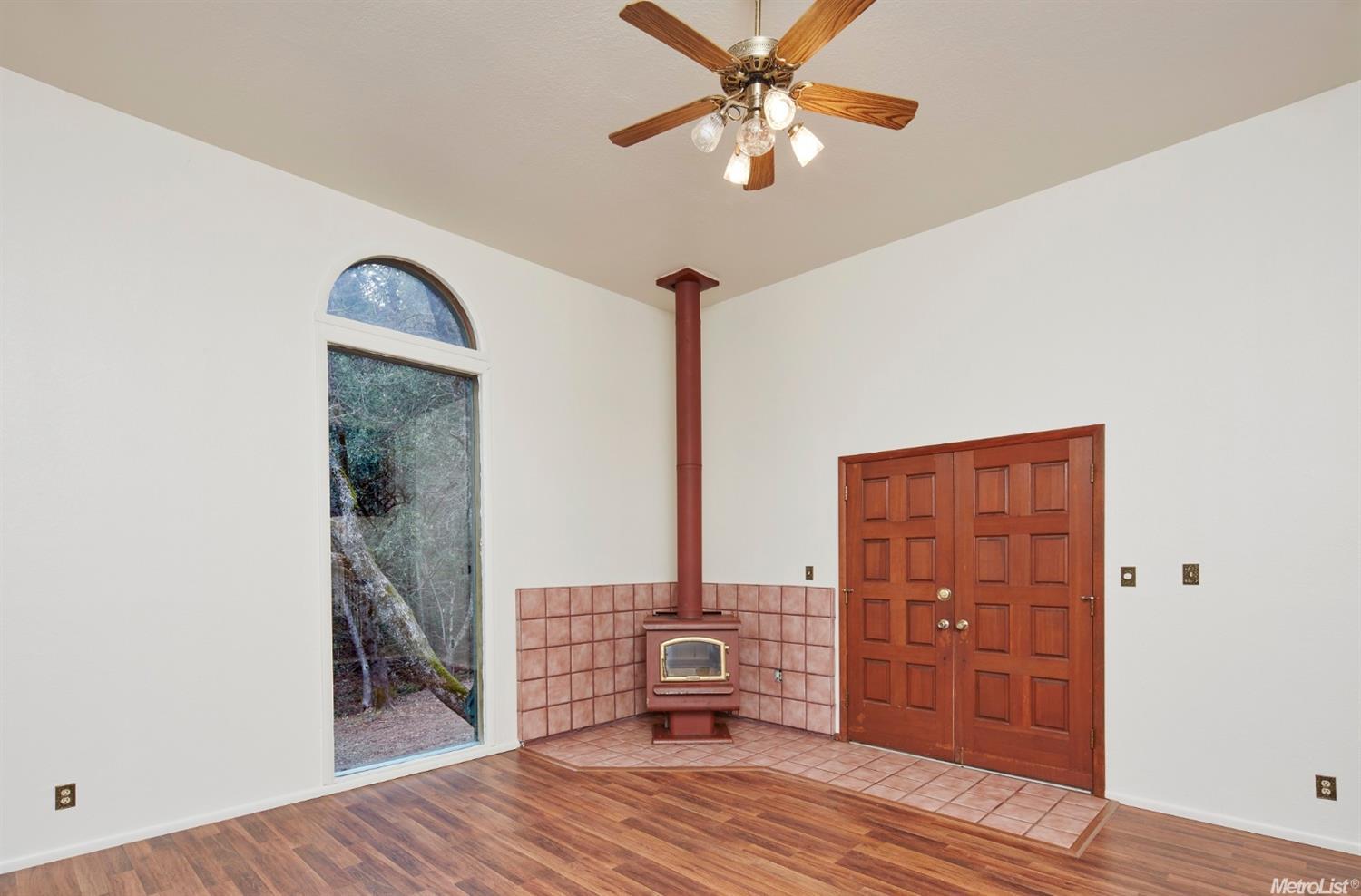 12595 Garbo Ln, Pine Grove, CA 95665 photo 10