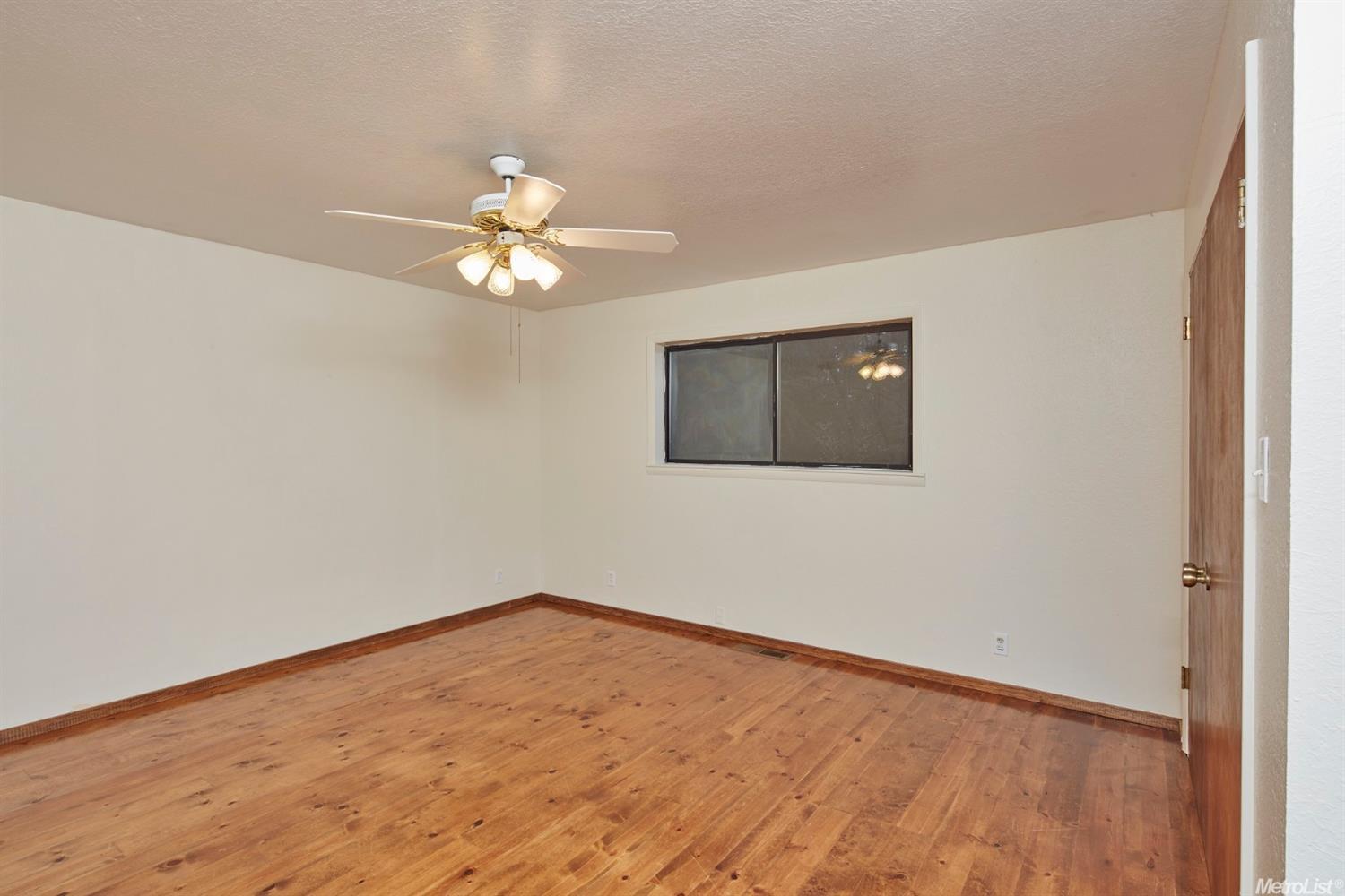 12595 Garbo Ln, Pine Grove, CA 95665 photo 11