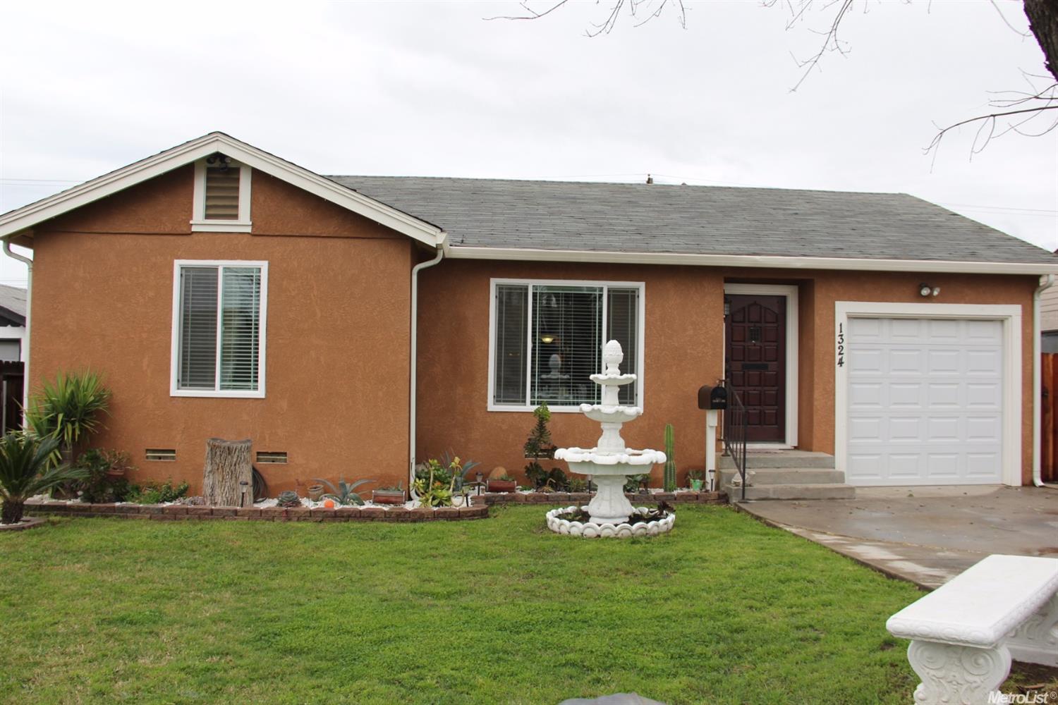 1324 Giahos Ave, Modesto, CA 95358 photo 1