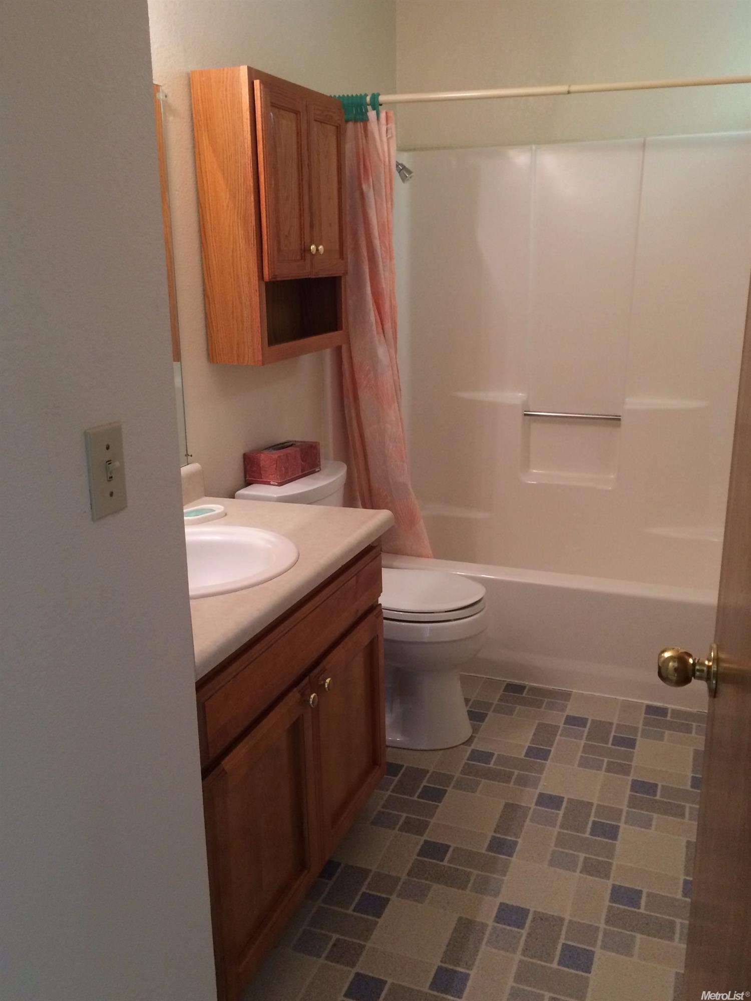 105 Almeria Pl, Winters, CA 95694 photo 4