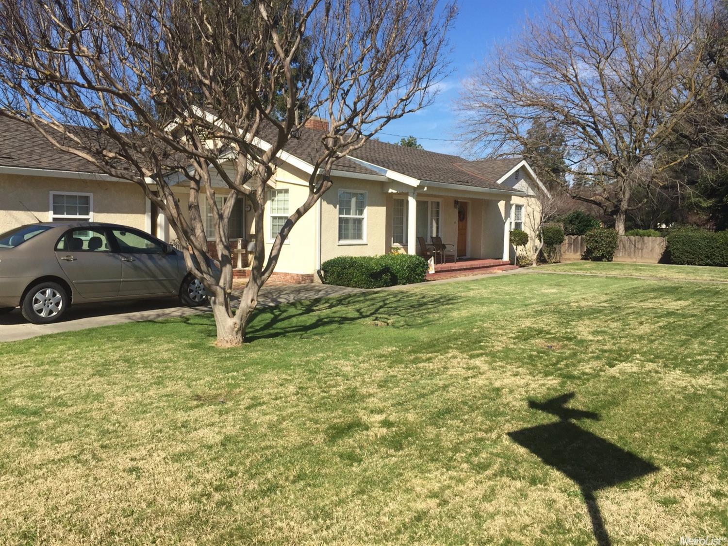 2121 N Berkeley Ave, Turlock, CA 95382 photo 2