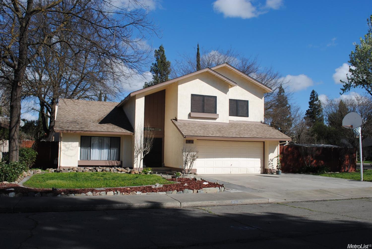 2001 Shaddox Ave, Modesto, CA 95358 photo 1