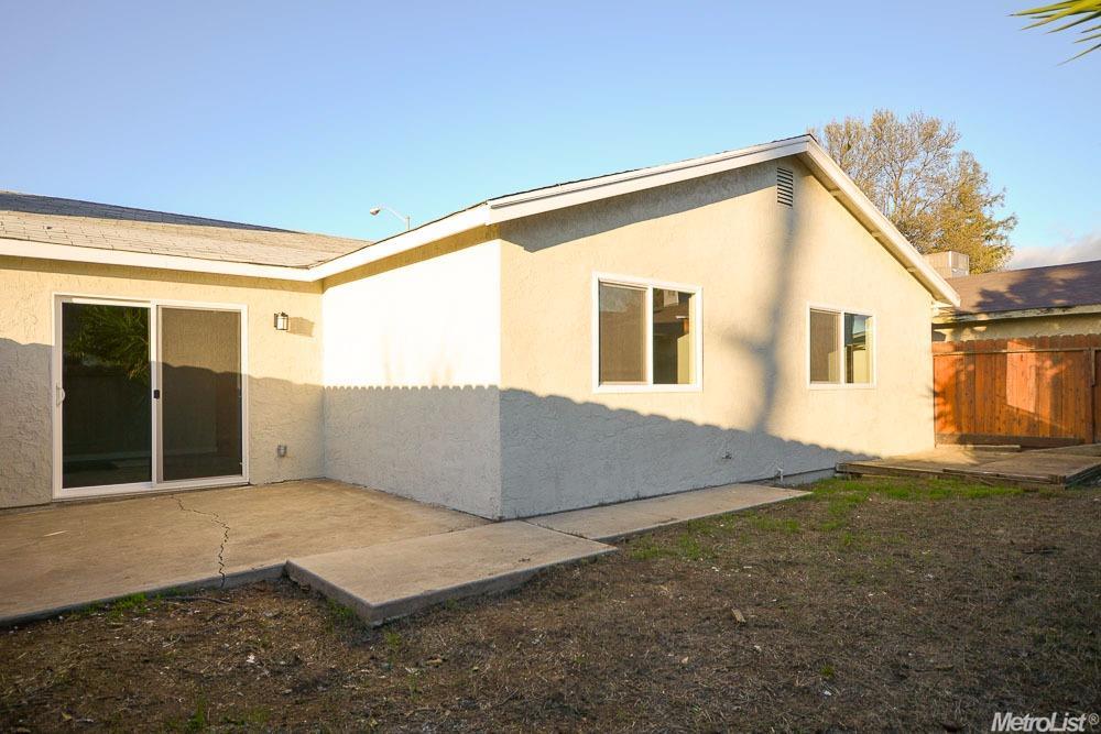 2 E Starling Ct, Merced, CA 95341 photo 17