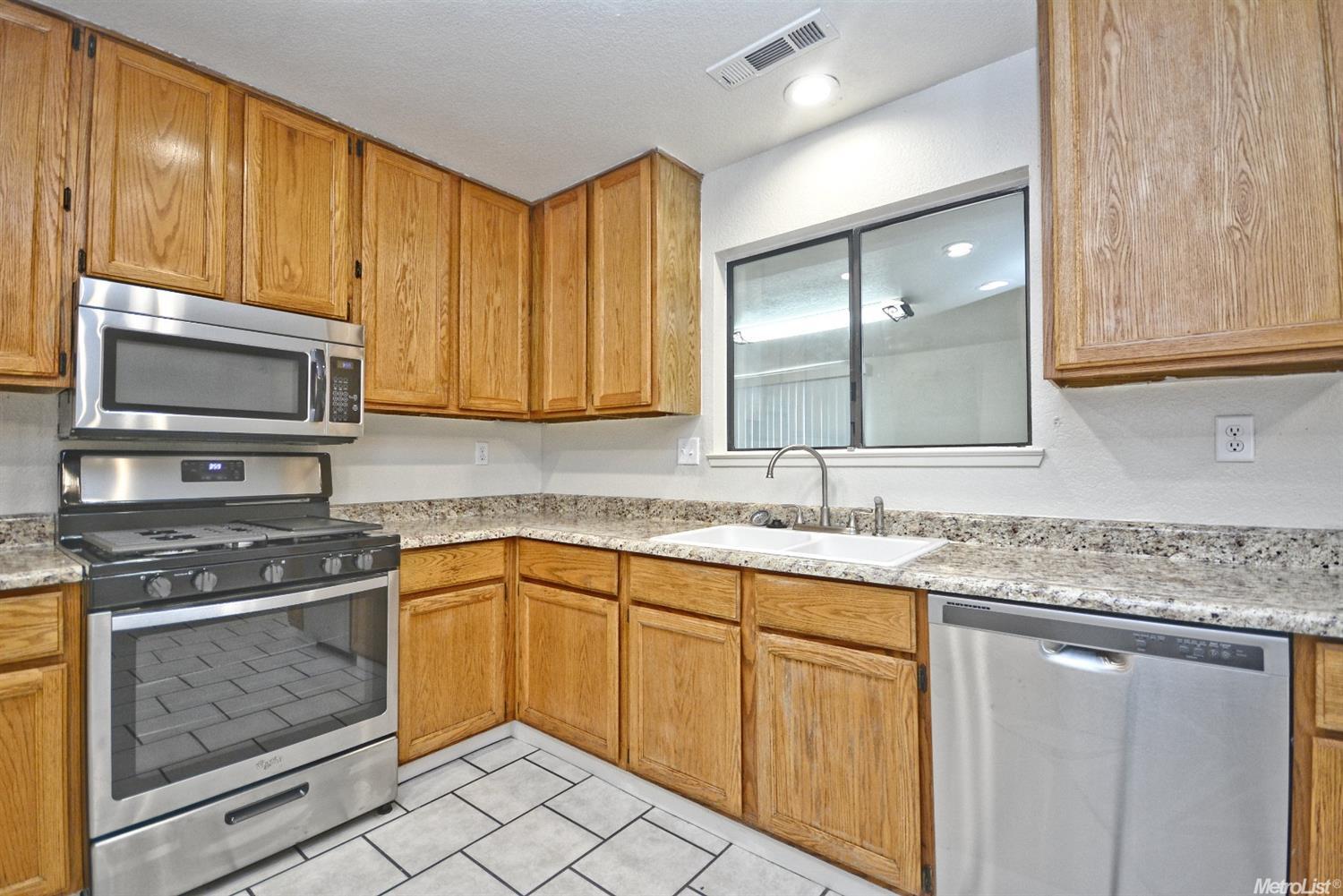804 Mamilane, Modesto, CA 95351 photo 18