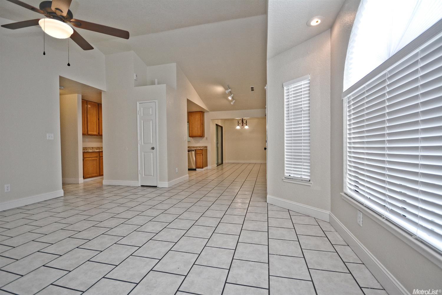 804 Mamilane, Modesto, CA 95351 photo 8