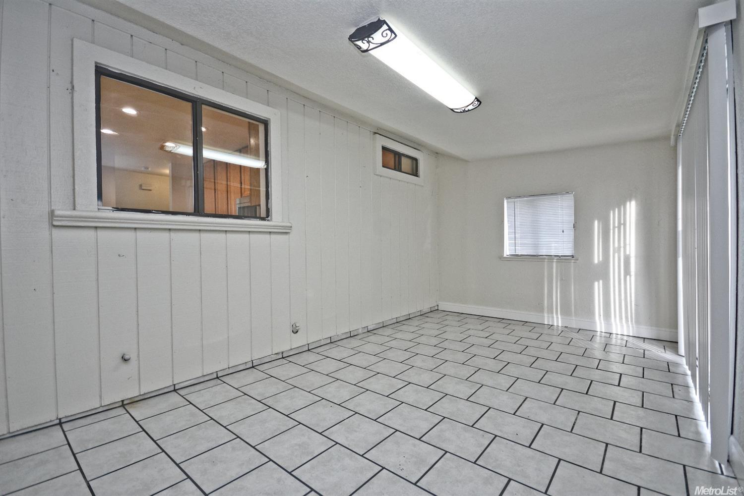 804 Mamilane, Modesto, CA 95351 photo 14
